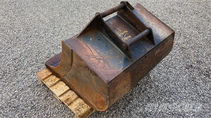 JST Skovl Κουβάδες