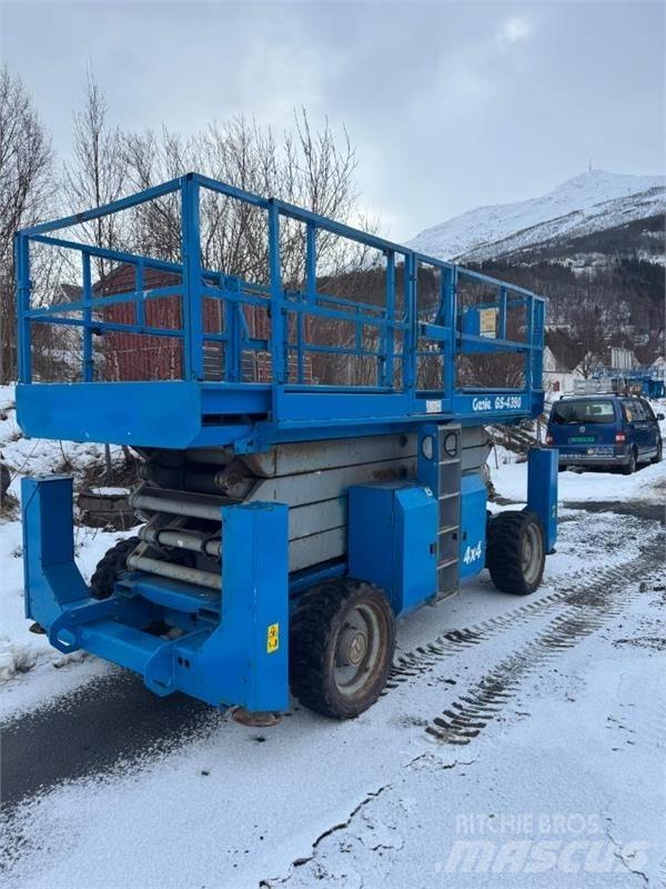Genie 4390 Ανυψωτήρες ψαλιδωτής άρθρωσης