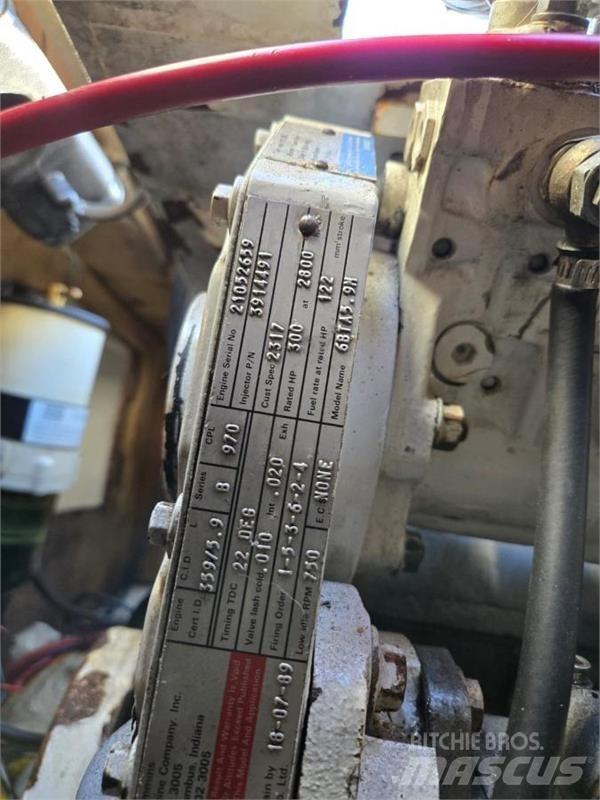  Targa 25 Καΐκια εργασίας/φορτηγίδες