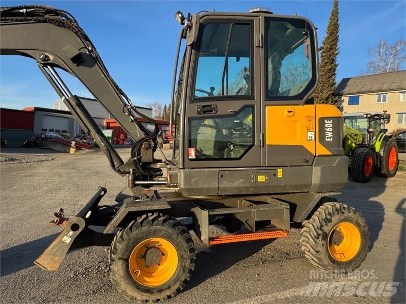 Volvo EW60E Εκσκαφείς με ερπύστριες