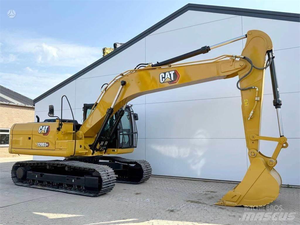 CAT 320D3 Εκσκαφείς με ερπύστριες
