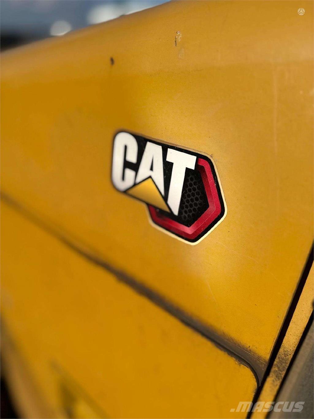 CAT D5 K Μπουλντόζες με ερπύστριες