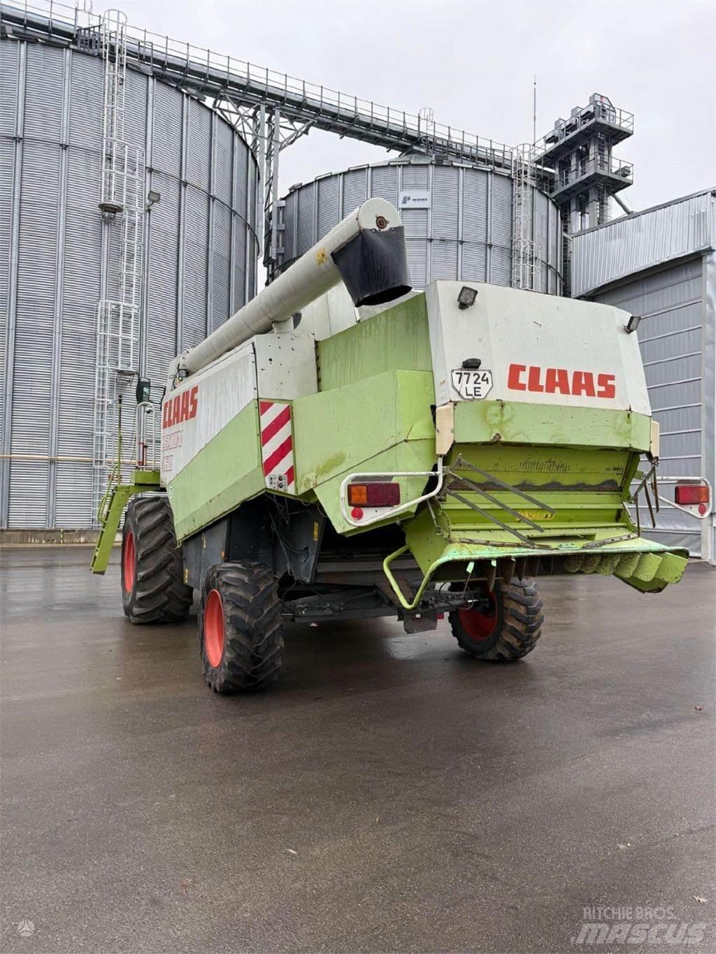 CLAAS LEXION 460 Θεριζοαλωνιστικές μηχανές