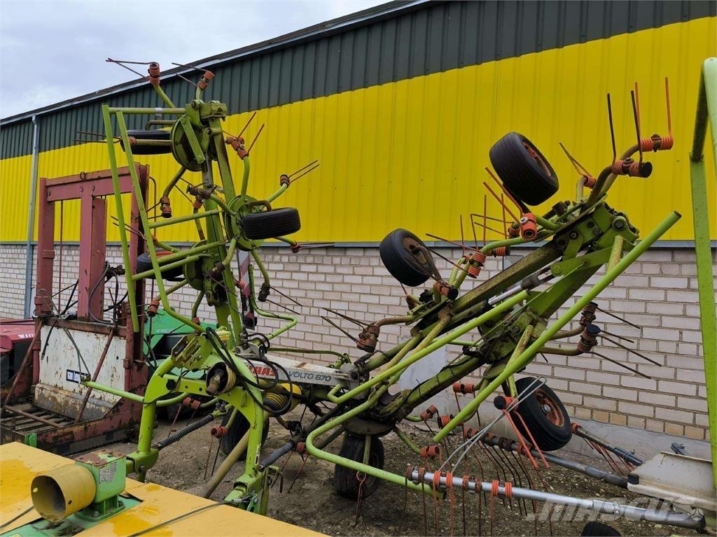 CLAAS VOLTO 870 Τσουγκράνες και χορτοξηραντικές μηχανές