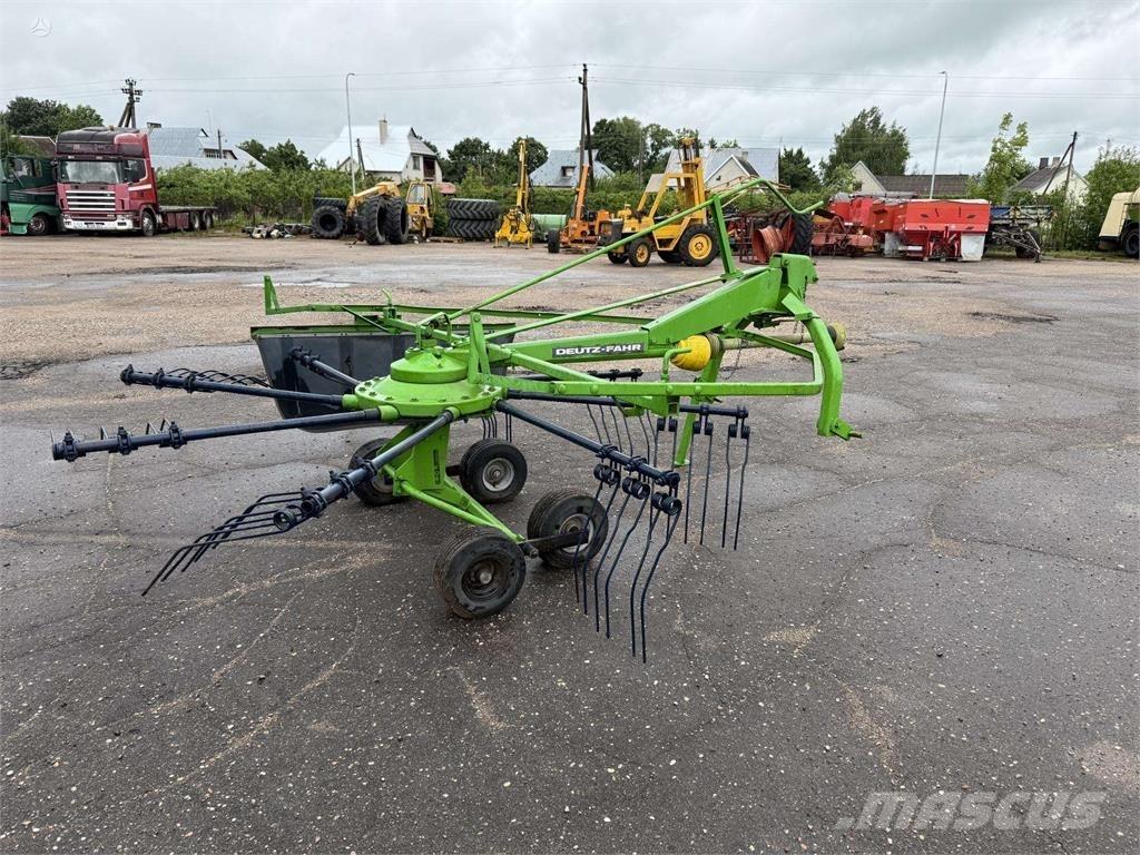 Deutz-Fahr 300 Τροφοδότες μειγμάτων