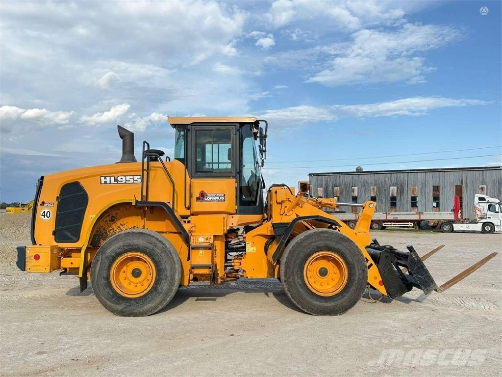 Hyundai HL 955 Φορτωτές με λάστιχα (Τροχοφόροι)