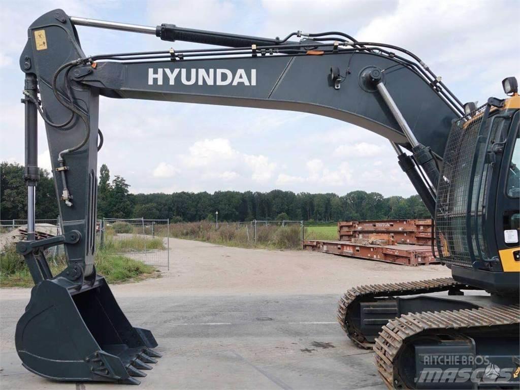 Hyundai R215 Εκσκαφείς με ερπύστριες