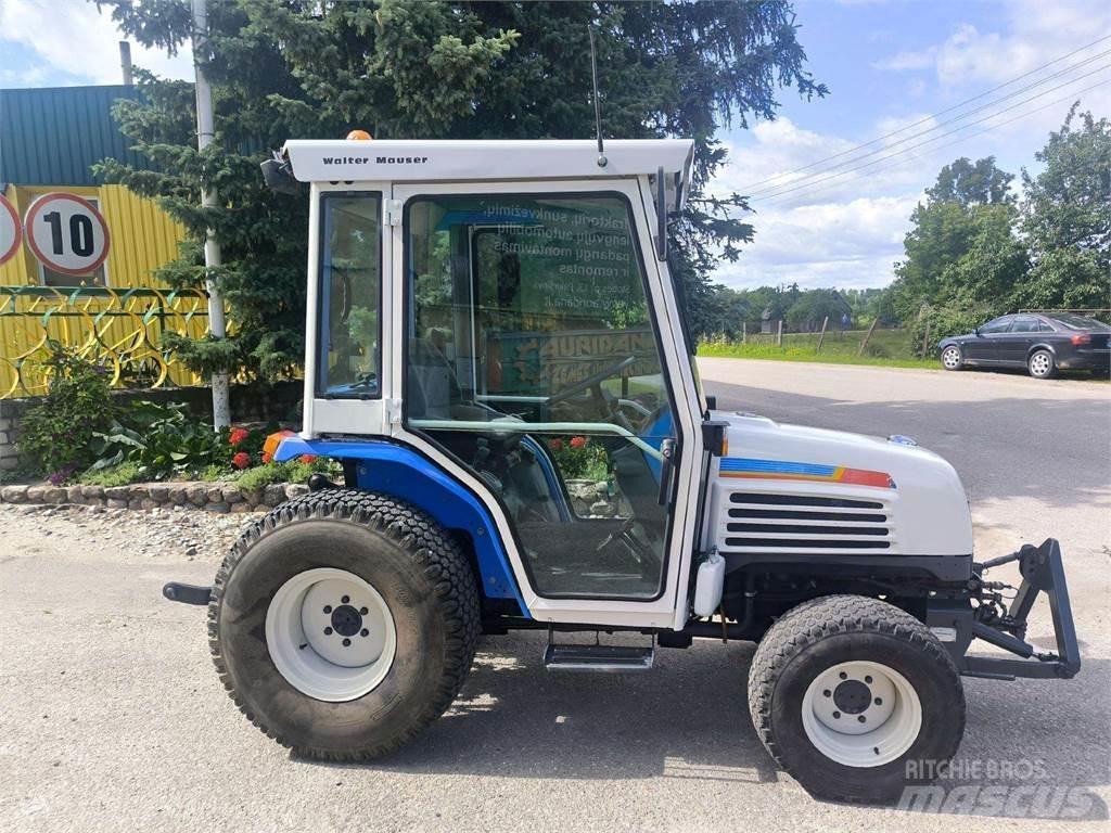 Iseki 325 Τρακτέρ