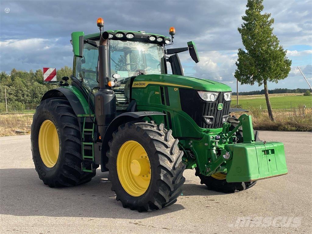 John Deere 6R 250 Τρακτέρ