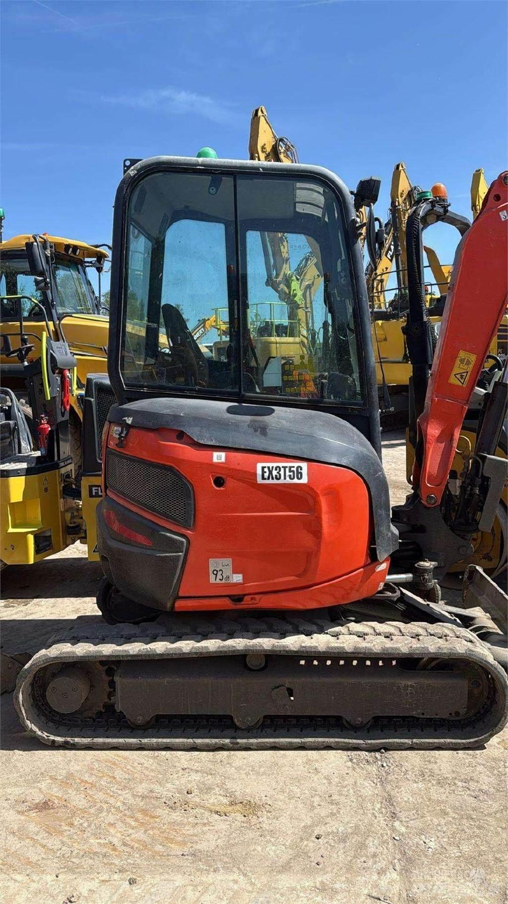 Kubota U27-4 Εκσκαφάκι (διαβολάκι) < 7t