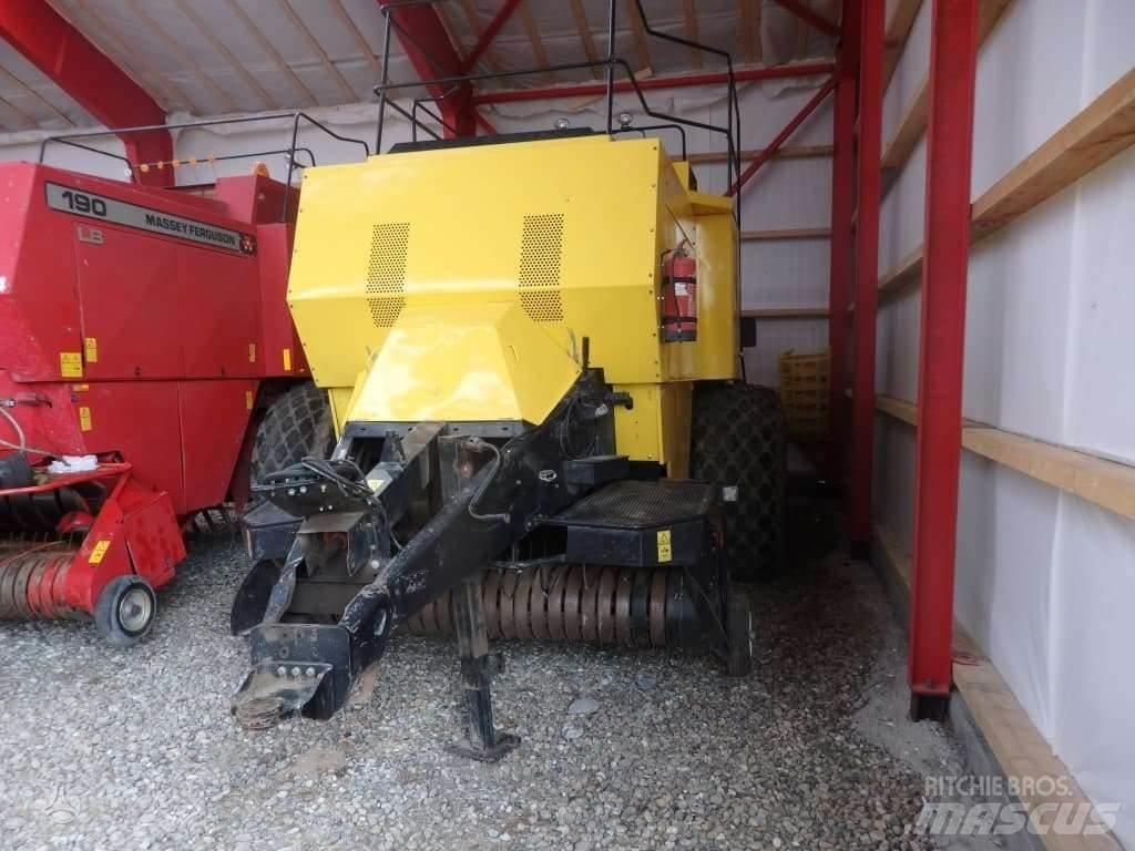 New Holland BB980 Πρέσες κυλινδρικών δεμάτων
