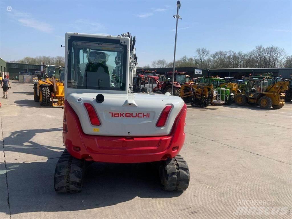 Takeuchi TB370 Εκσκαφείς με ερπύστριες