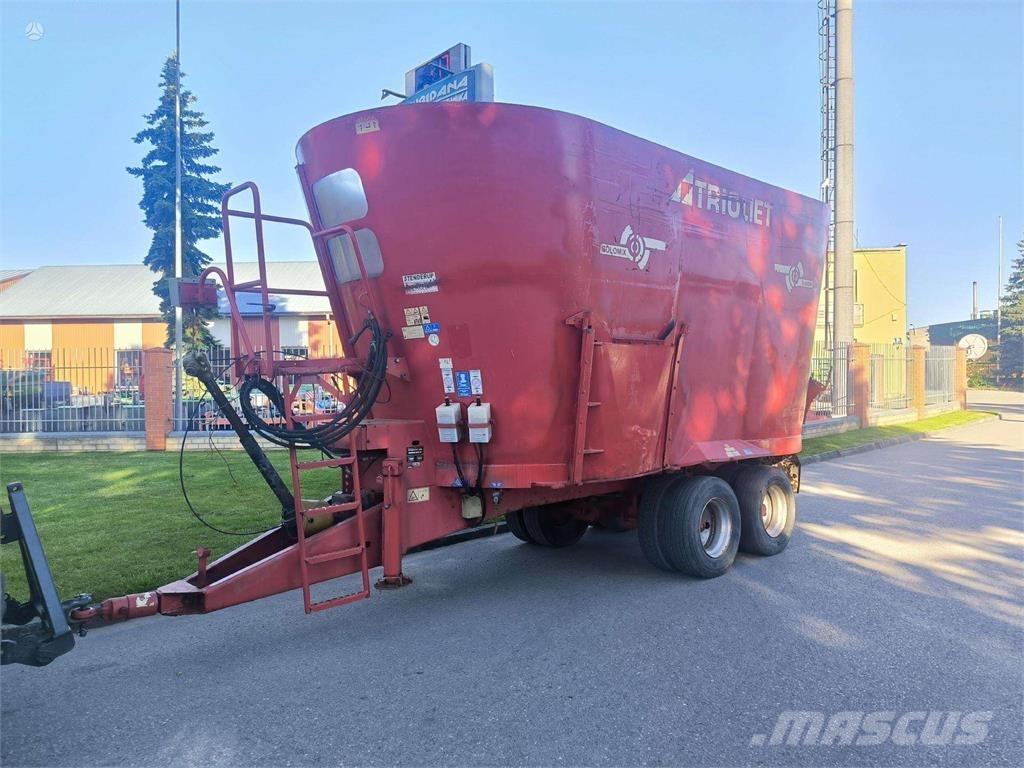 Trioliet sm2-24 Τροφοδότες μειγμάτων