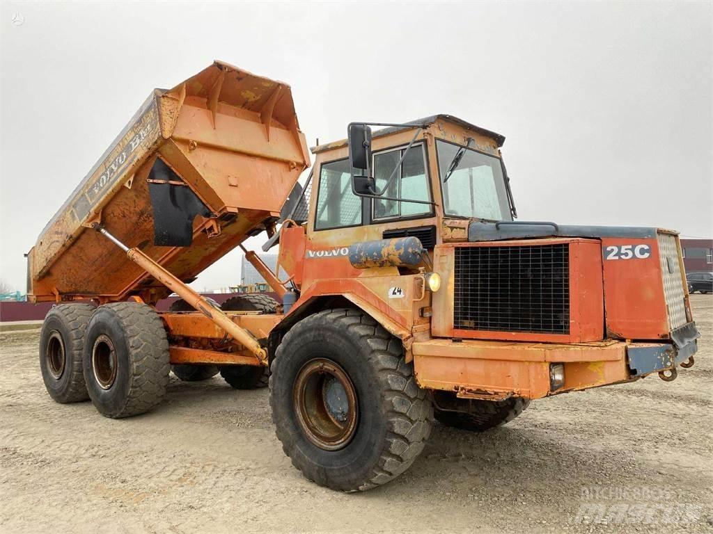 Volvo A25C , Nr.1 Σπαστό Dump Truck ADT
