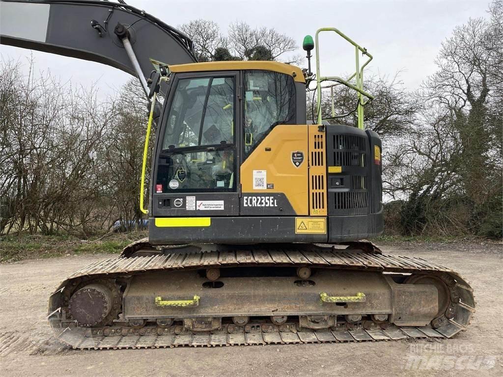 Volvo ECR235EL Εκσκαφείς με ερπύστριες