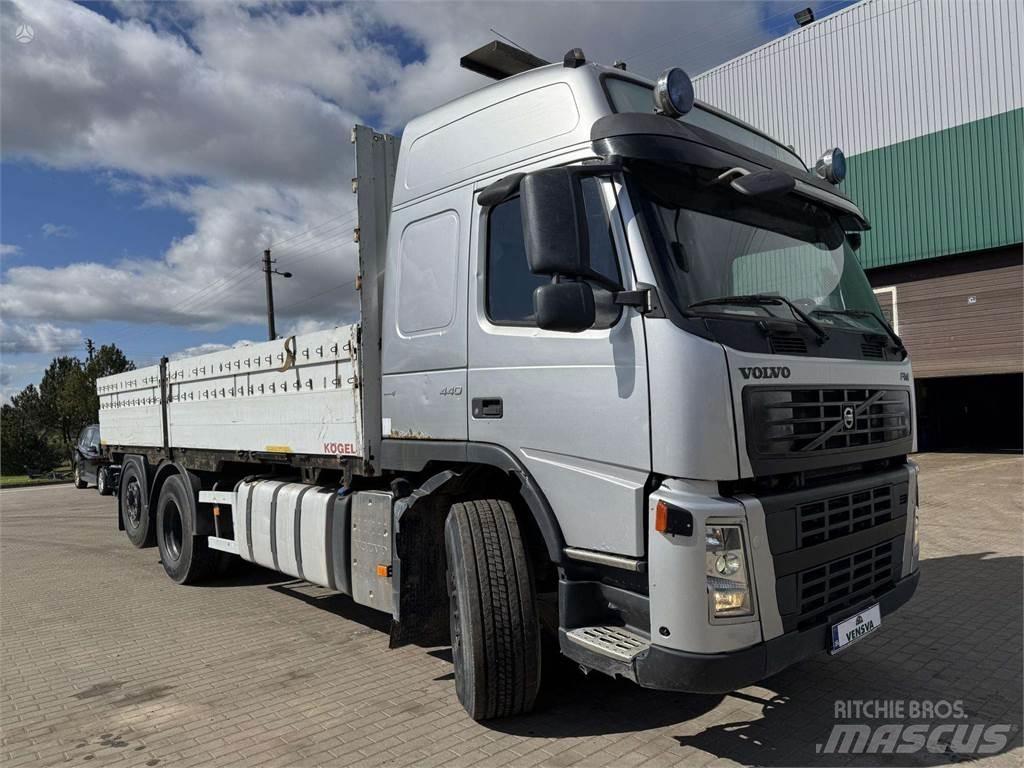 Volvo FM 440 6x2 Φορτηγά Kαρότσα με ανοιγόμενα πλαϊνά