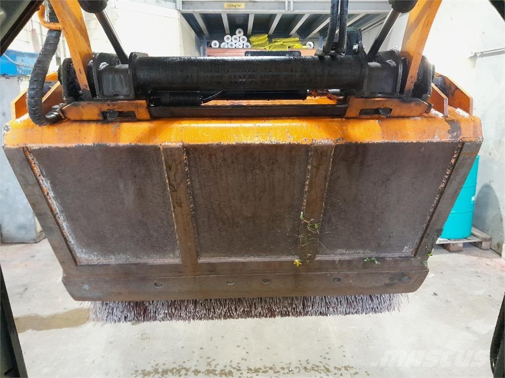 CAT 226D Φορτωτές με λάστιχα (Τροχοφόροι)