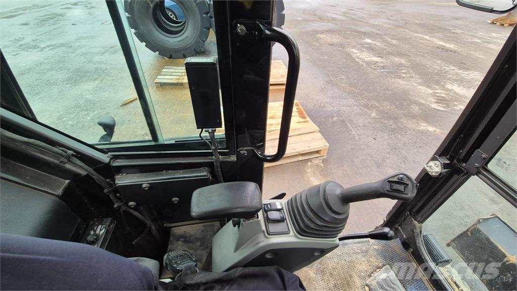 CAT 308E2CR Εκσκαφάκι (διαβολάκι) < 7t