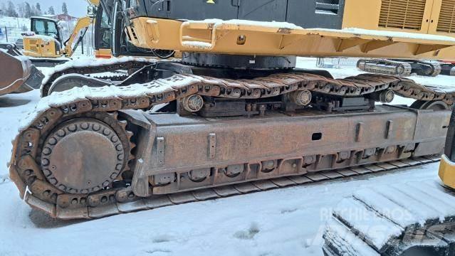 CAT 390D LME Εκσκαφείς με ερπύστριες