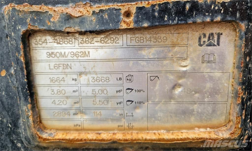 CAT 962M Φορτωτές με λάστιχα (Τροχοφόροι)