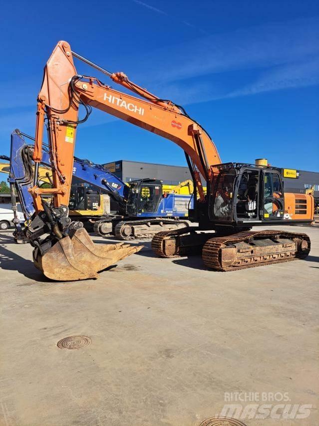 Hitachi ZX300LC-6 Εκσκαφείς με ερπύστριες