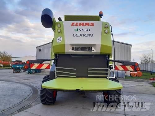 CLAAS Lexion 670 Θεριζοαλωνιστικές μηχανές