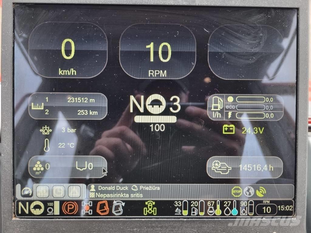 Komatsu 895 Μεταφορείς ξυλείας