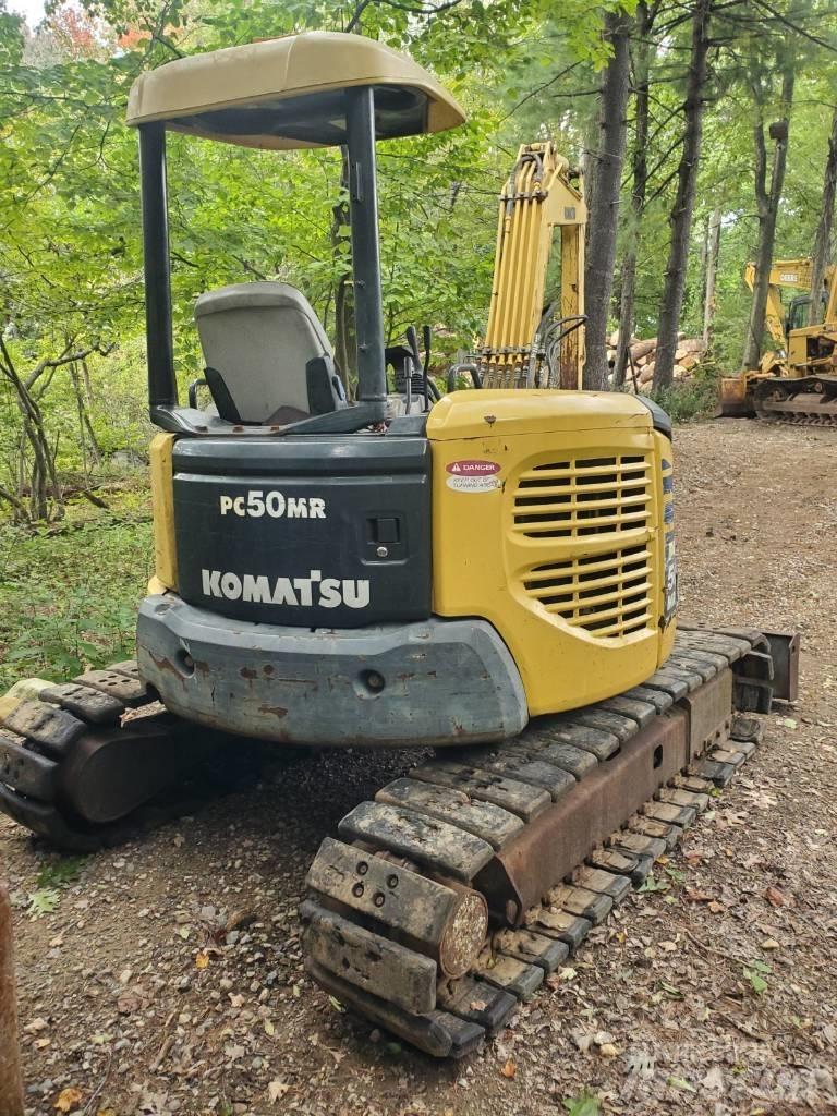 Komatsu PC50MR-2 Εκσκαφάκι (διαβολάκι) < 7t