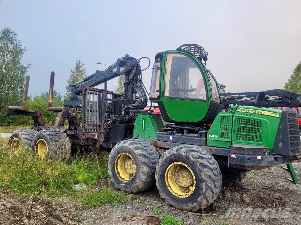 John Deere 1510 E Μεταφορείς ξυλείας