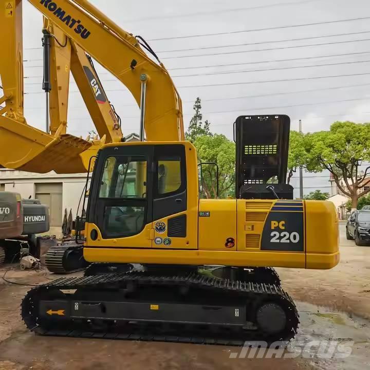 Komatsu PC220-8 Εκσκαφείς με ερπύστριες