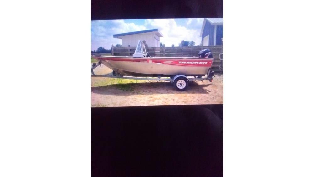  tracker 16 Foot Βοηθητικοί κινητήρες θαλάσσης