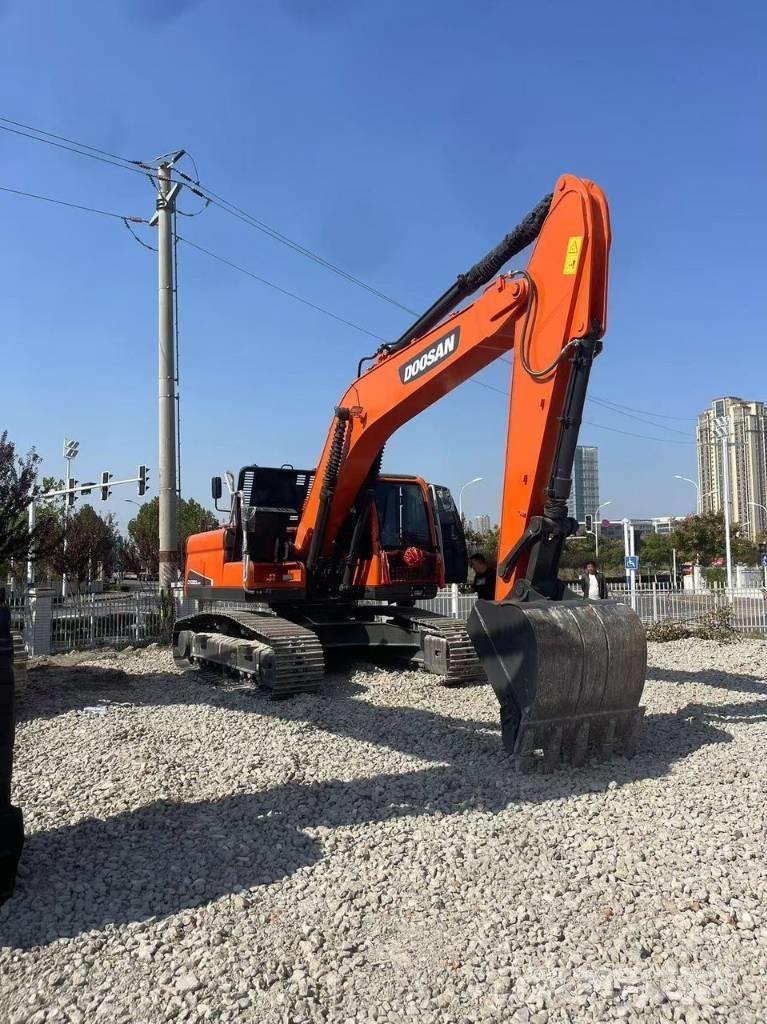 Doosan DX 225LC-9C Εκσκαφείς με ερπύστριες