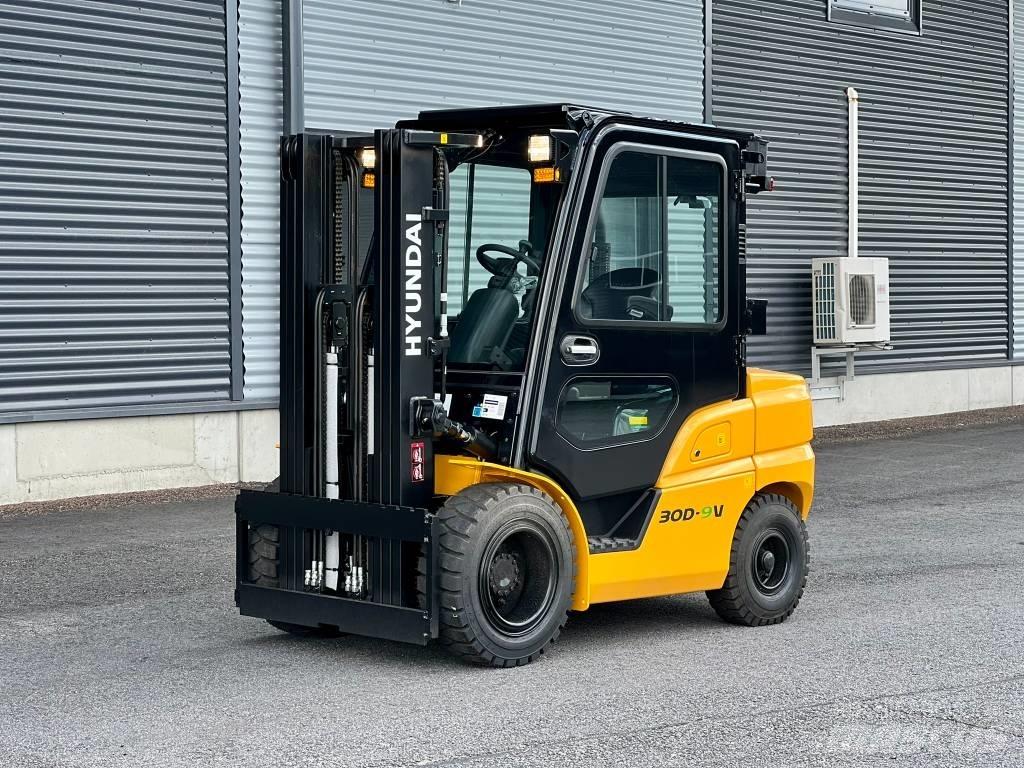 Hyundai 30D-9V Πετρελαιοκίνητα Κλαρκ