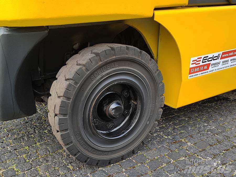 Komatsu FG40T-7 Περονοφόρα ανυψωτικά κλαρκ με φυσικό αέριο LPG