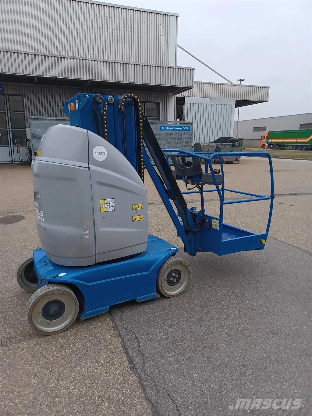 JLG Toucan 10E-L Ανυψωτήρες με αρθρωτό βραχίονα