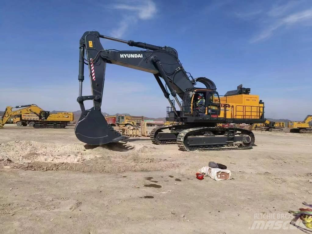 Hyundai HX1250 Εκσκαφείς με ερπύστριες