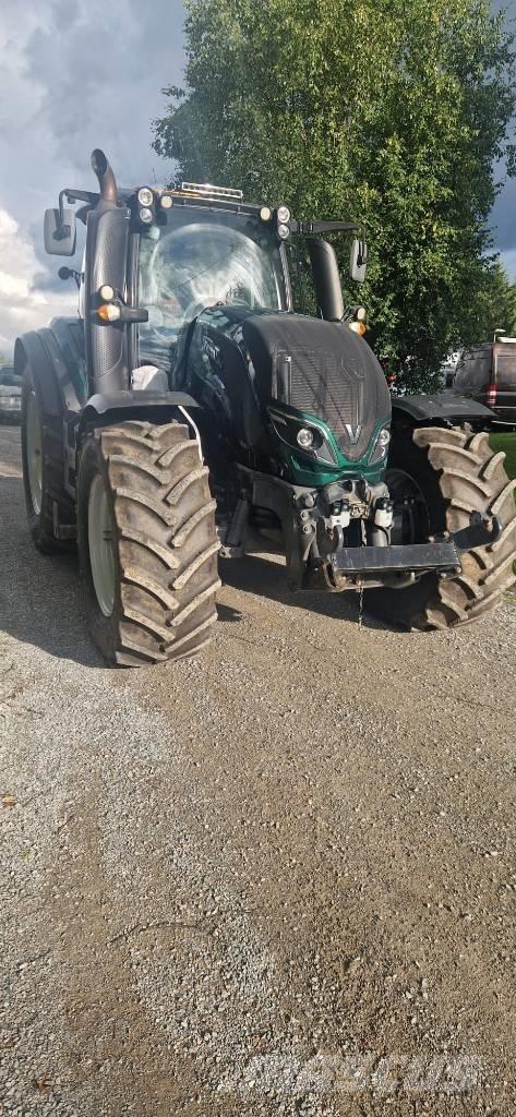 Valtra T194 versu Τρακτέρ