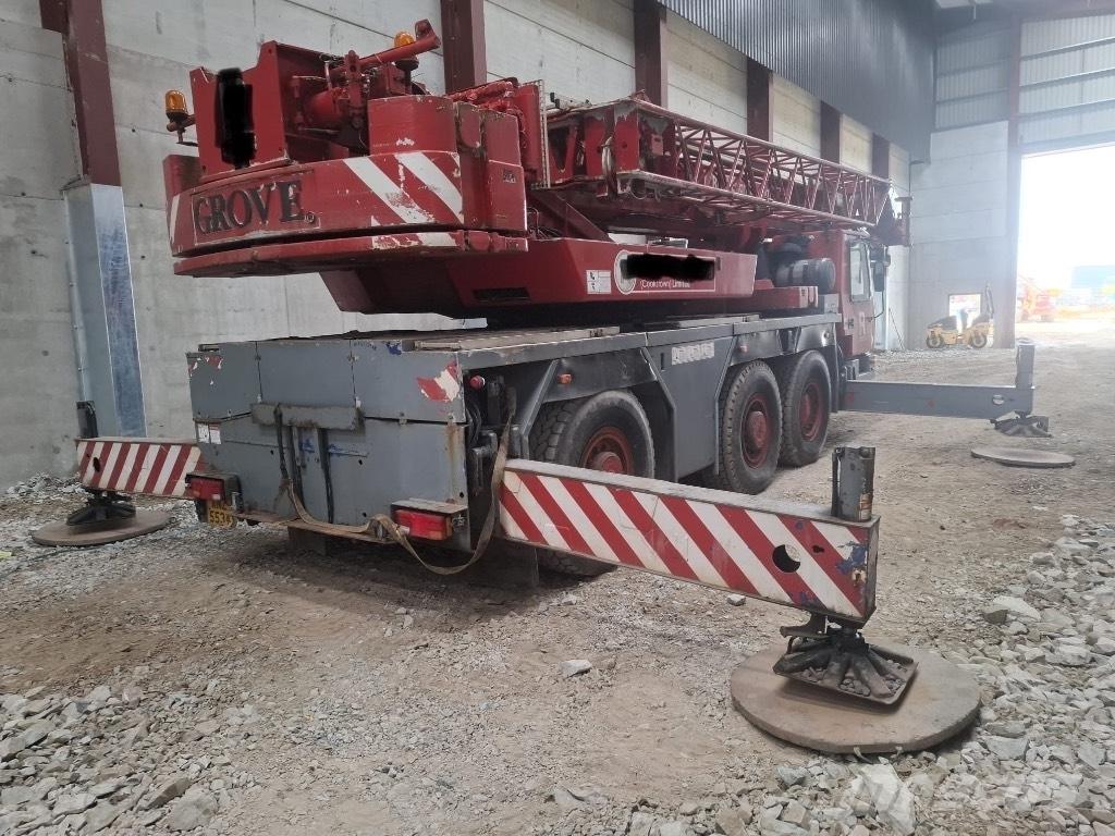 Grove 3050 Γερανοί παντός εδάφους