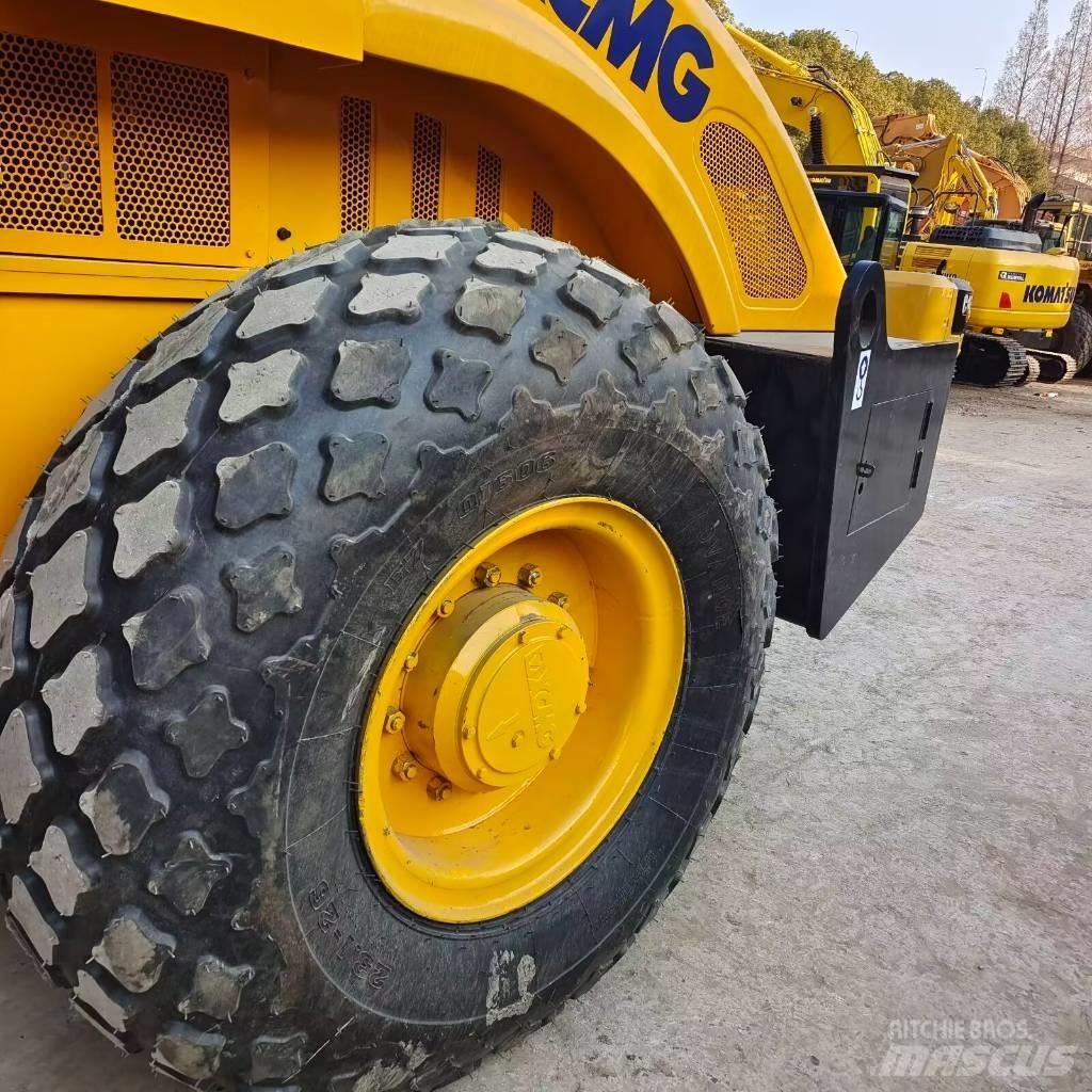 XCMG XS 142 J Οδοστρωτήρες μονού κυλίνδρου