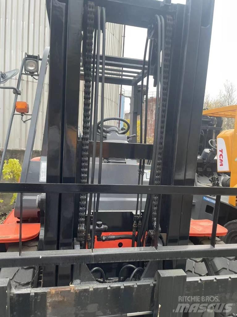 Toyota 7 Ton Πετρελαιοκίνητα Κλαρκ