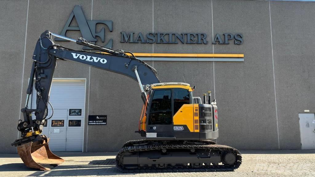 Volvo ECR 235 E Εκσκαφείς με ερπύστριες