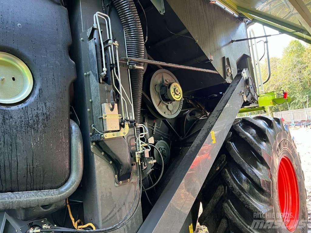 CLAAS 750 Θεριζοαλωνιστικές μηχανές