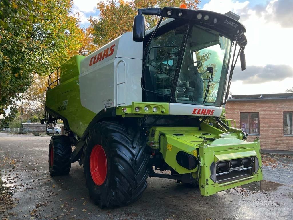 CLAAS 750 Θεριζοαλωνιστικές μηχανές
