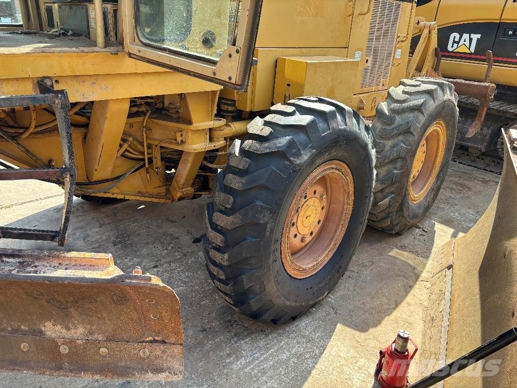 CAT 12 H Γκρέιντερς