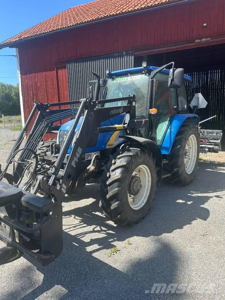 New Holland T 5040 Τρακτέρ