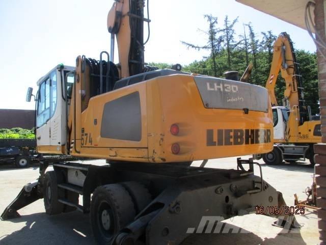 Liebherr LH 30 M Βιομηχανικά μηχανήματα διαχείρισης αποβλήτων