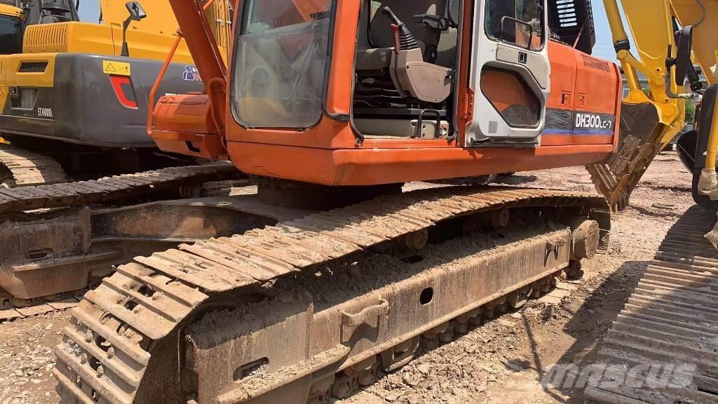 Doosan DH 300 LC-7 Εκσκαφείς με ερπύστριες