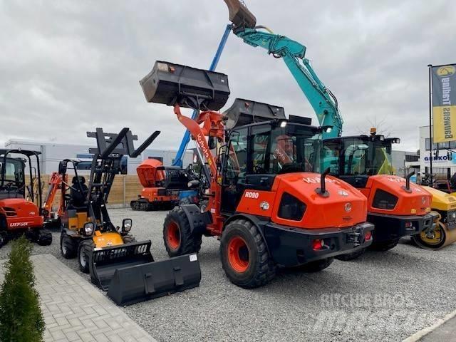 Kubota R 090 Φορτωτές με λάστιχα (Τροχοφόροι)