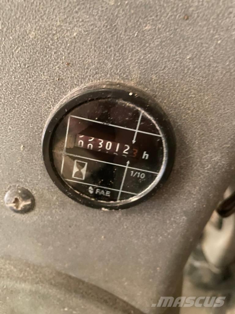 New Holland W 270 B Φορτωτές με λάστιχα (Τροχοφόροι)