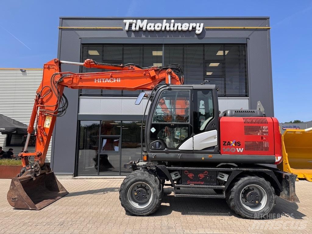 Hitachi 140W Εκσκαφείς με τροχούς - λάστιχα